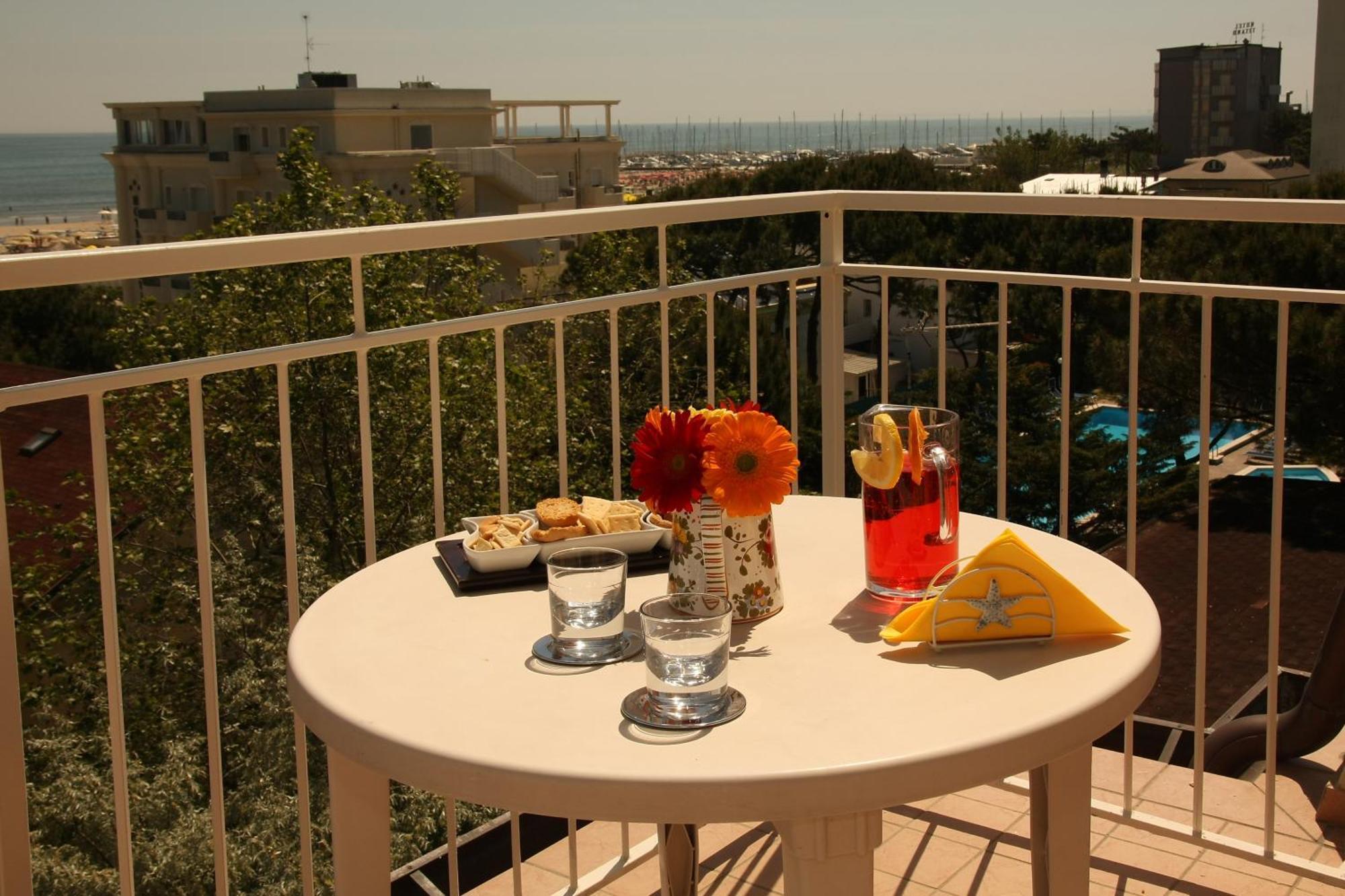 Hotel Santiago Milano Marittima Dış mekan fotoğraf