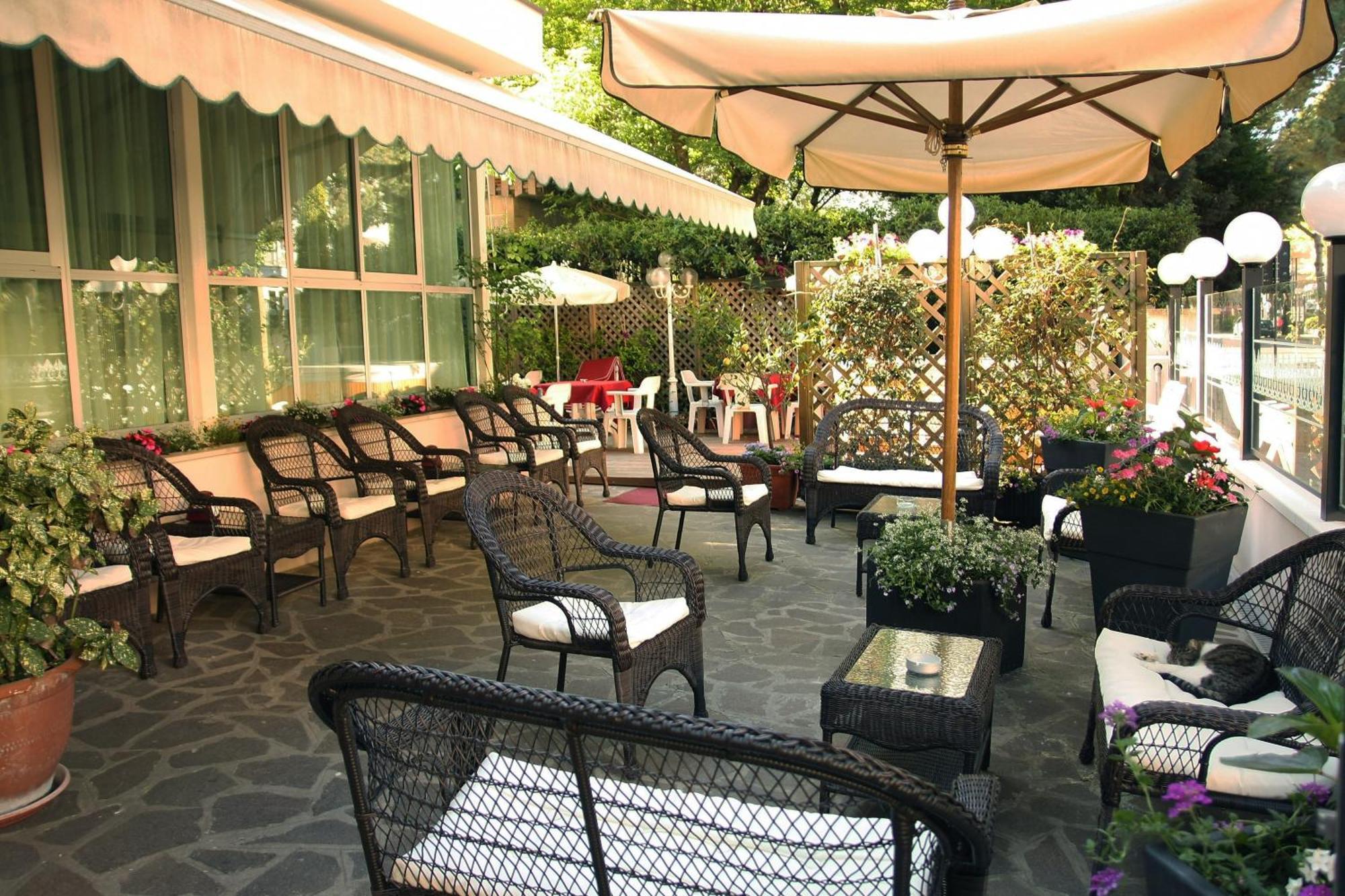 Hotel Santiago Milano Marittima Dış mekan fotoğraf